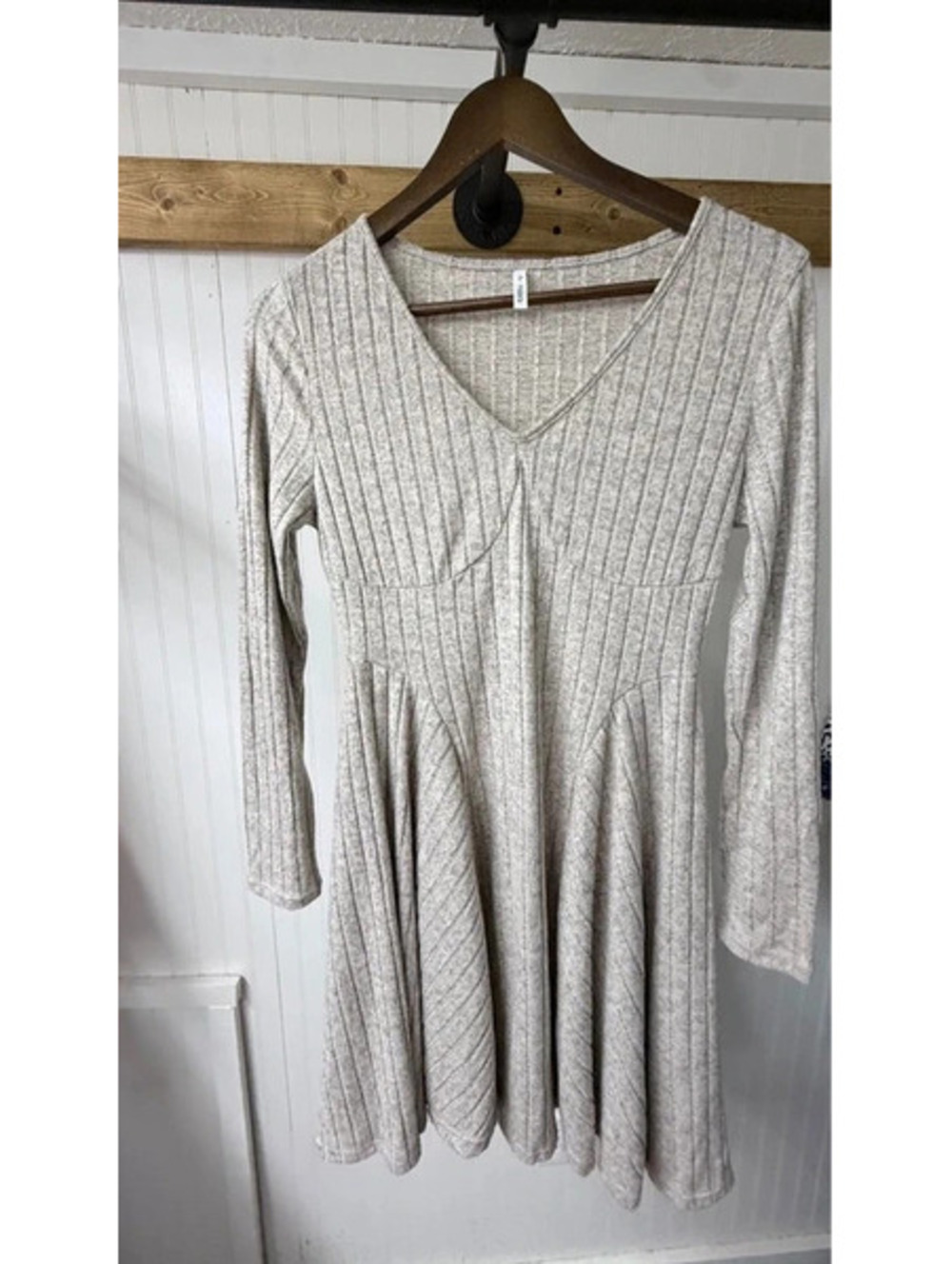Halará ribbed flare mini dress size medium skater athleisure new tennis new